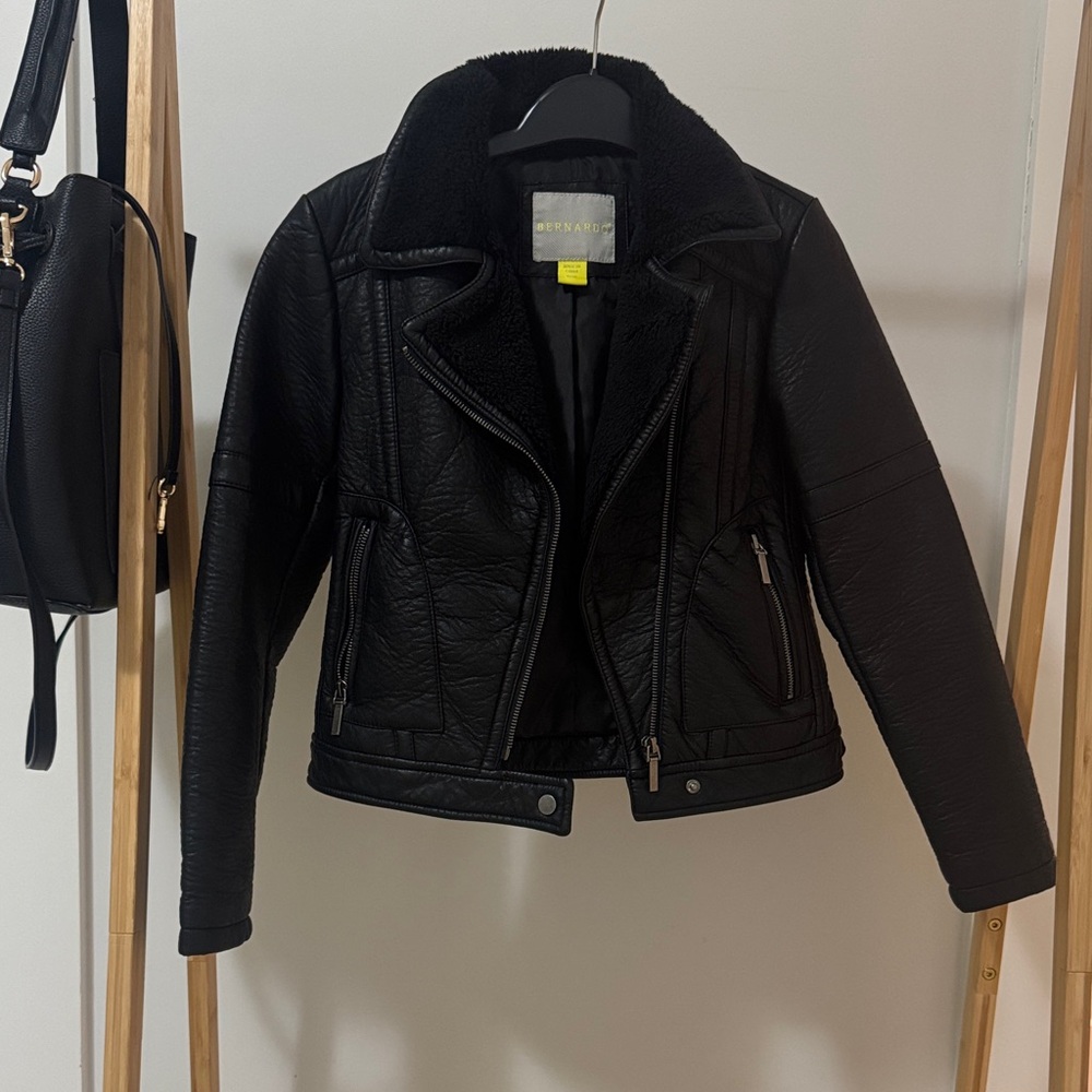 NWT Bernardo Black Moto Jacket with  Shearling Lining